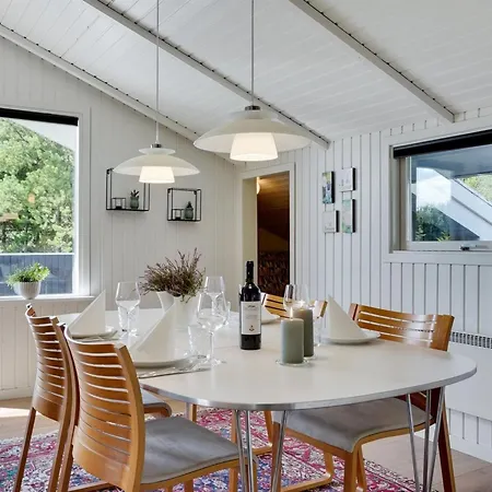 Albrecht - 1-8km From The Sea By Interhome Feriehus Blåvand